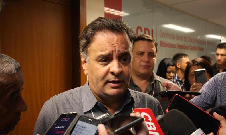 Presidente da Comisso de Relaes Exteriores da Cmara, Acio (foto) quer a acolhida de afegos no Brasil(foto: Edsio Ferreira/EM/D.A Press)
