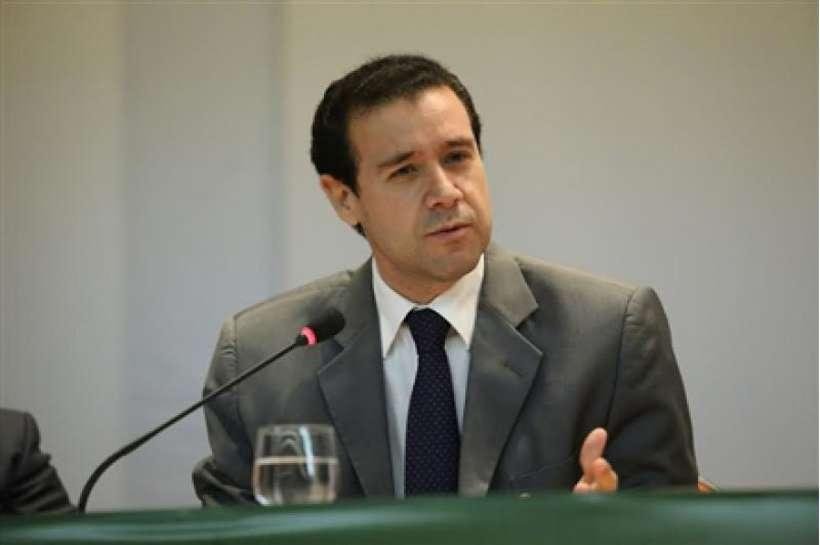 Eug�nio Novais / OAB