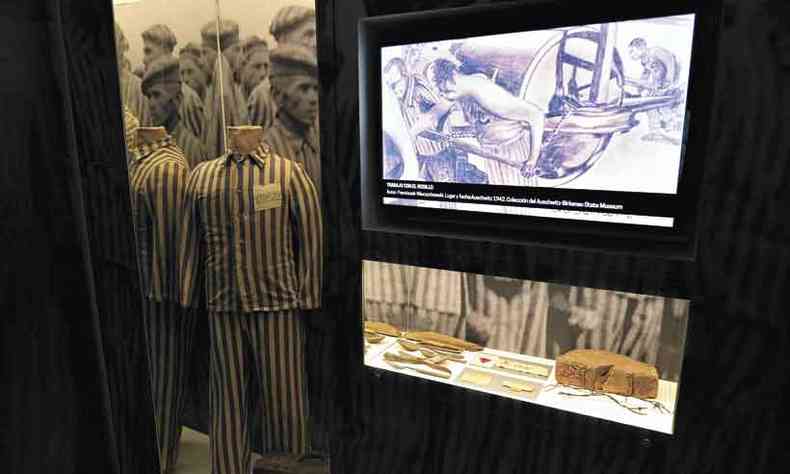 Museu incorporou peas de recentes aes antissemitas ao seu acervo(foto: JUAN MABROMATA/AFP)