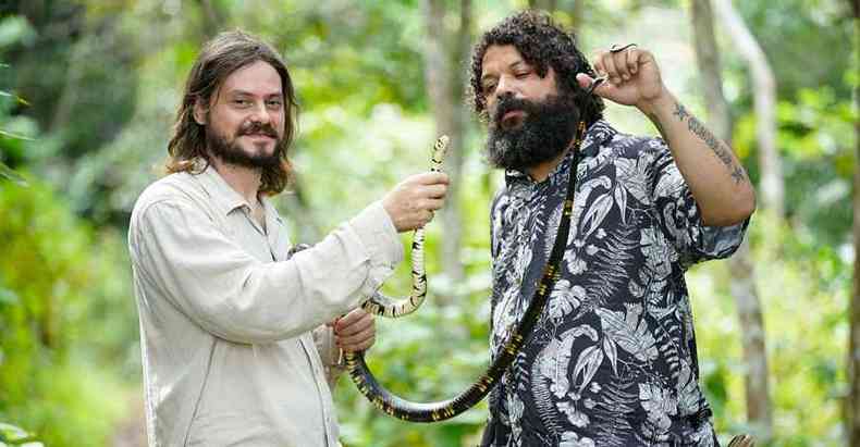  Os bilogos Rafael de Fraga e Vinicius de Carvalho comandam a srie cientfica que estreia hoje (foto: National Geographic Brasil/divulgao)