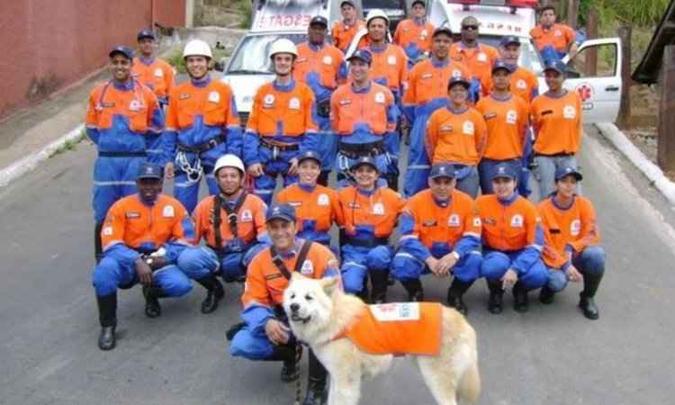 Socorristas acidentados faziam parte da equipe Sevor há quase quatro anos(foto: Sevor/Divulgação) Socorristas acidentados faziam parte da equipe Sevor há quase quatro anos(foto: Sevor/Divulgação)