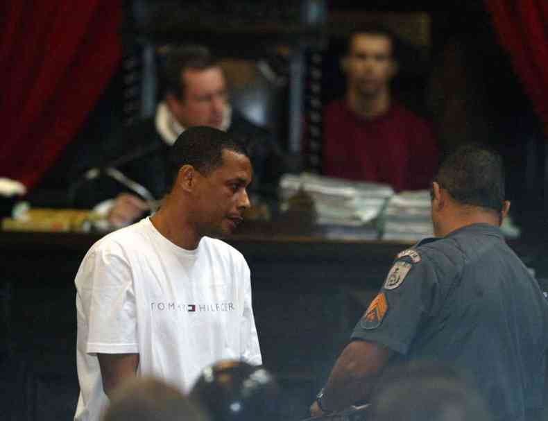 Preso em 2002, Elias Maluco foi julgado em 2005 pela morte de Tim Lopes (foto: Michel Filho / Ag. o globo)
