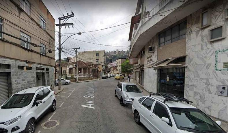 Mulher foi morta em uma das principais avenidas de Juiz de Fora