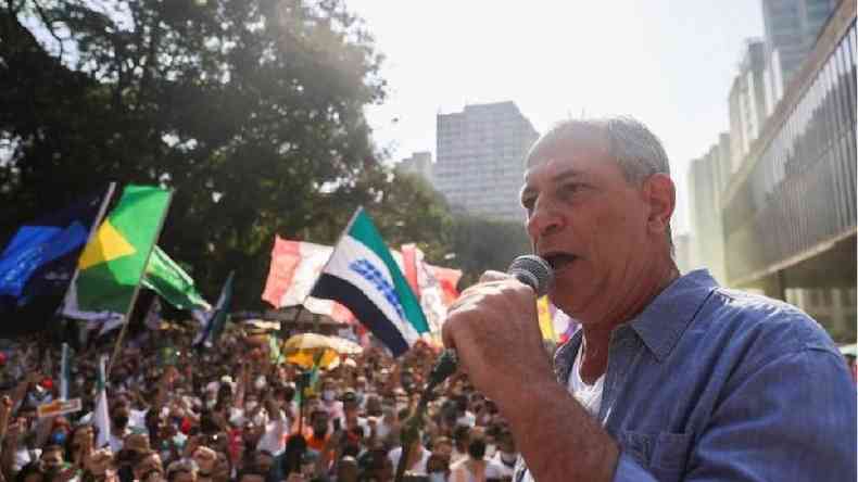 Antigo crtico do MBL, Ciro Gomes discursou no ato deste domingo da Avenida Paulista