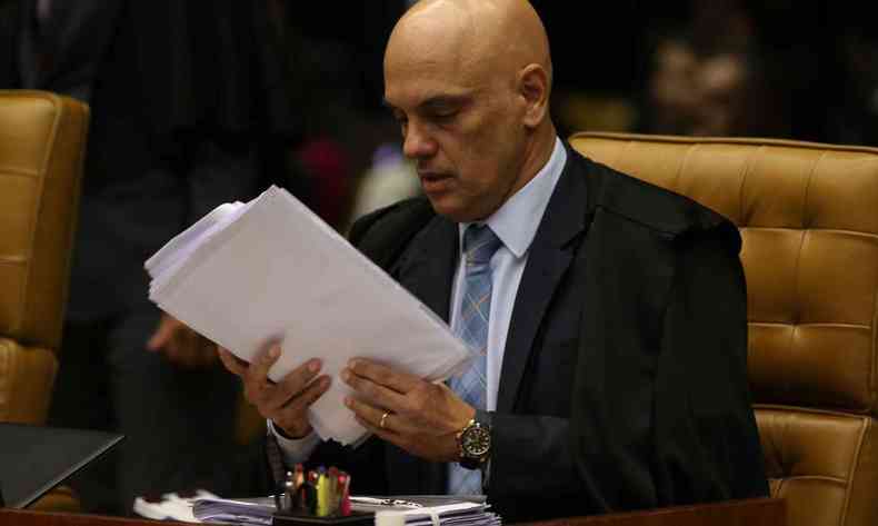 Ministro rejeitou suspender a tramitao e manteve o interrogatrio do governador afastado(foto: Fbio Rodrigues/Agncia Brasil)