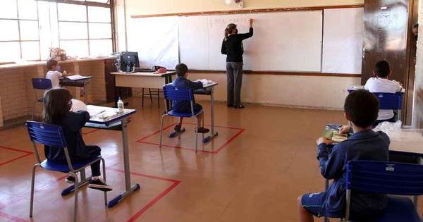 Governo de Minas divulga protocolo de volta às aulas na rede estadual - Vimarsana News