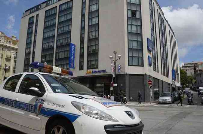 Crime ocorre aps roubo de joias avaliadas em mais de US$ 1 milho dentro de hotel de Cannes(foto: ANNE-CHRISTINE POUJOULAT / AFP)