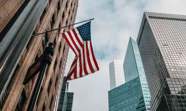 Predio bandeira Estados Unidos