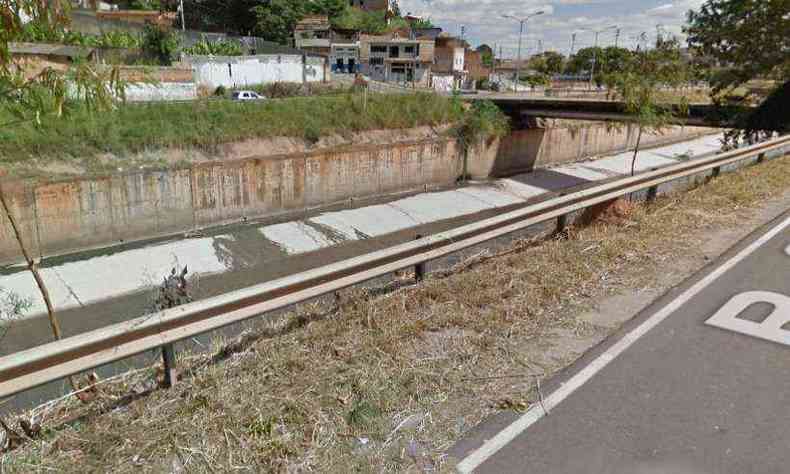 Ribeiro Arrudas, nas proximidades da estao de tratamento da Copasa(foto: Reproduo/Google Street View)
