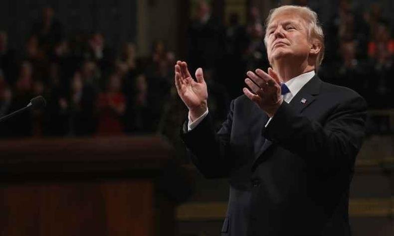 Donald Trump relatou o sofrimento de Seong-ho, que teve uma m�o e um p� amputados depois que foi atropelado por um trem na Coreia do Norte em 1996(foto: AFP / POOL / Win McNamee )