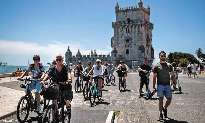 Capital portuguesa, Lisboa é um dos destinos de brasileiros na Europa(foto: PATRICIA DE MELO MOREIRA/AFP) Lisboa