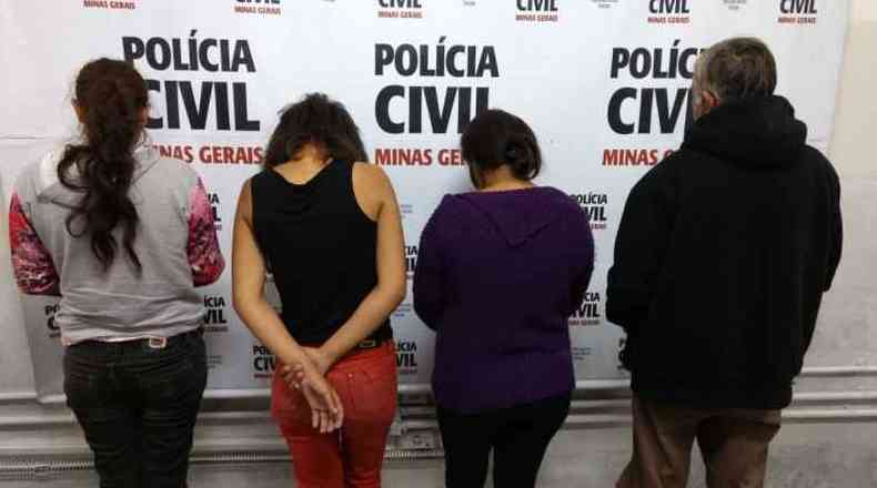 Os quatro detidos foram apresentados pela Polcia Civil(foto: Polcia Civil / Divulgao)