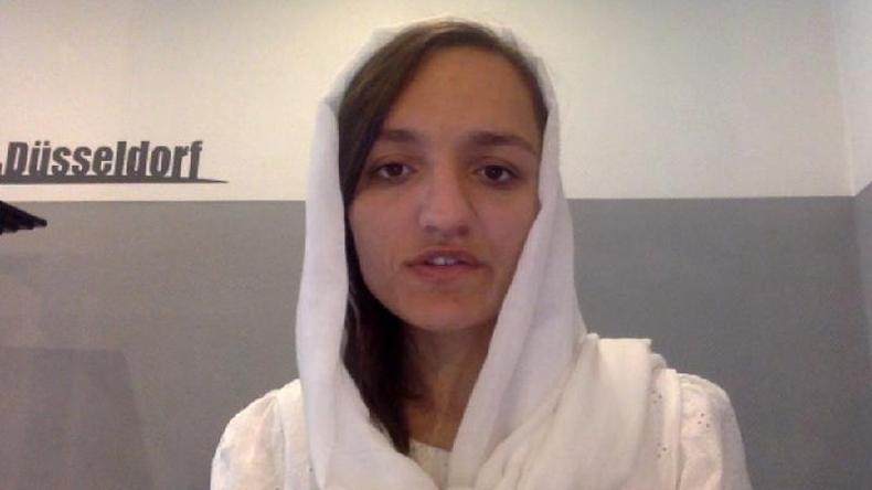 Ghafari conseguiu pegar um avio at a Turquia e depois at a Alemanha(foto: BBC)