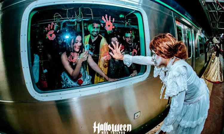 Metrópole promove festa de Halloween com tema de 'Era das Bruxas