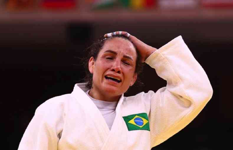 Maria Portela chorou muito depois da derrota nesta quarta-feira(foto: Reuters)