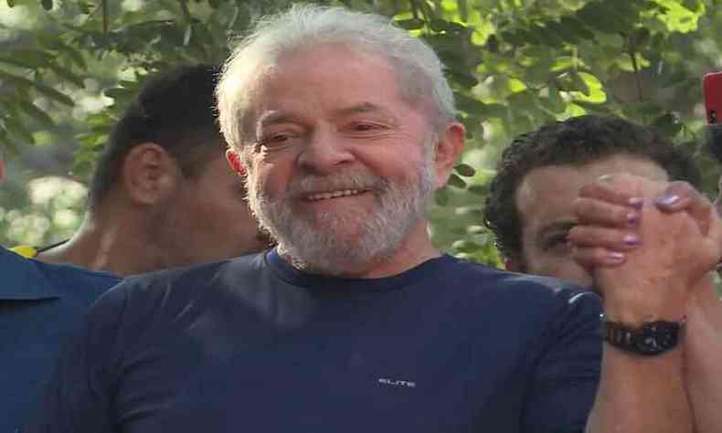 Lula s no foi candidato nas eleies presidenciais de 2010 e 2014 (foto: CARLOS REYES/AFP)