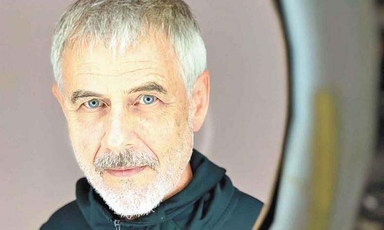 Quarenta anos depois de estourar no Brasil, Ritchie faz sucesso nas redes sociais(foto: Gal Oppido/Divulgação) Cantor Ritchie