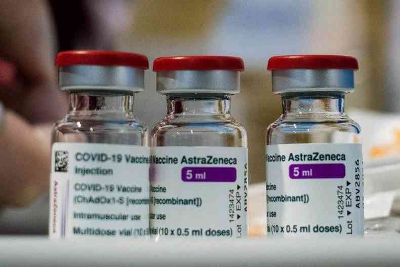 AstraZeneca pede para Anvisa incluir terceira dose 
