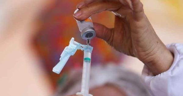 Araxá suspende novamente vacinação contra COVID e cobra Governo de Minas - Vimarsana News