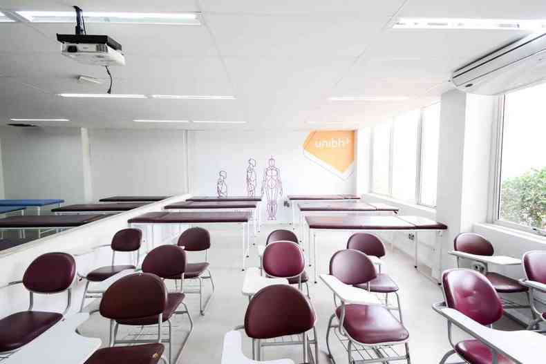 Os alunos do UniBH so preparados em sala de aula para um atendimento humanizado.(foto: Divulgao/UniBH)