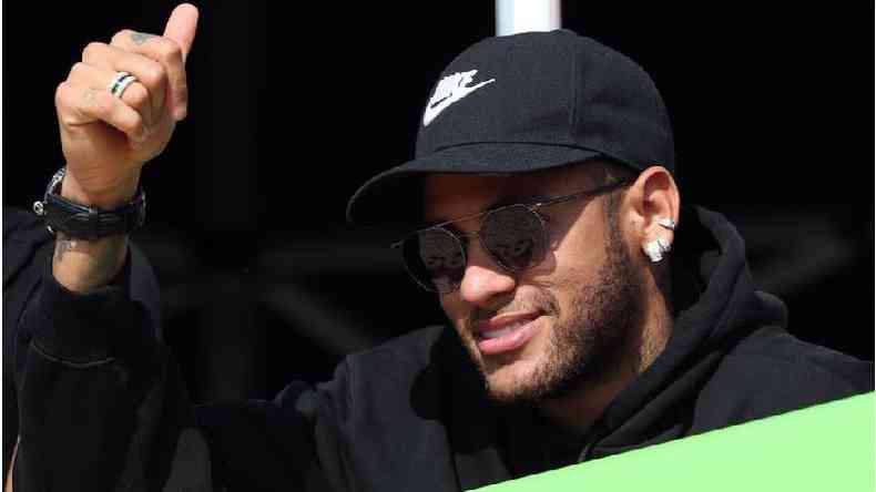 Celebridades como Neymar compram apartamentos de luxo nos arranha-cus da cidade(foto: Getty Images)