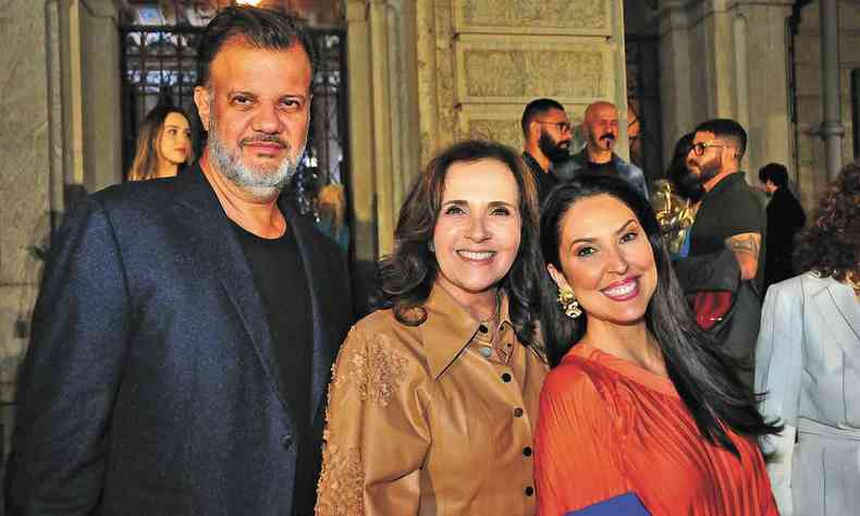 Na foto,Sandro e Katia Gonzalez e Alessandra Valente Mattar