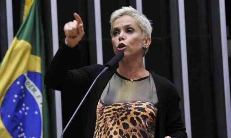 Posse da deputada federal Cristiane Brasil (PTB-RJ) estava impedida por causa de uma liminar(foto: Luis Macedo / Cmara dos Deputados)