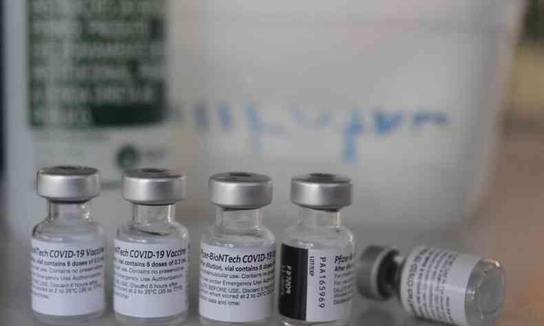 Vacinas contra a COVID-19 da fabricante Pfizer 