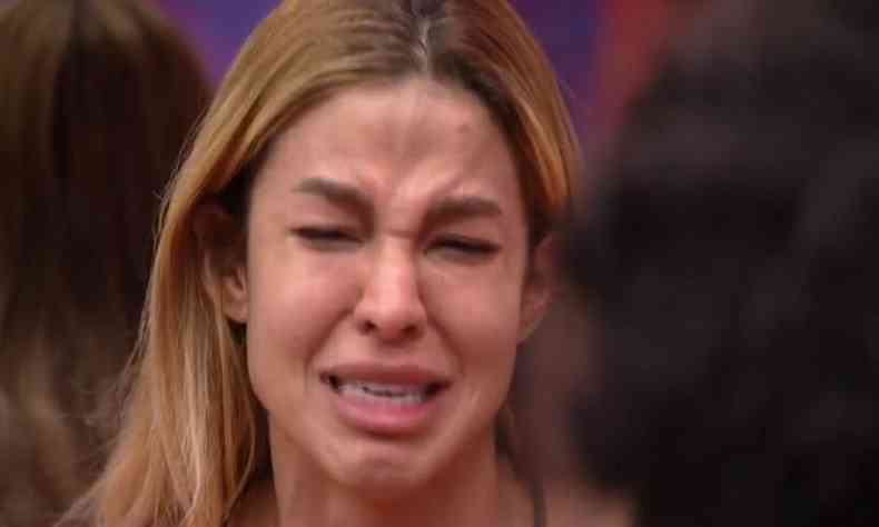 Kerline chora depois de ter tido atitude considerada insensvel e prxima do racismo pelos adversrios(foto: Globo/Reproduo)