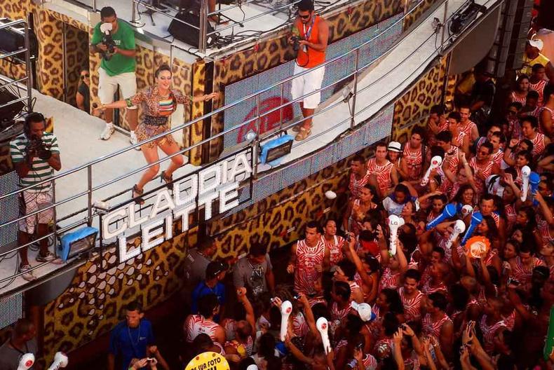 Claudia Leitte tinha estado em Salvador em fevereiro deste ano, quanto cantou no Circuito Dodô(foto: Flickr) Claudia Leitte no Circuito Dodô, em Salvador, em fevereiro deste ano