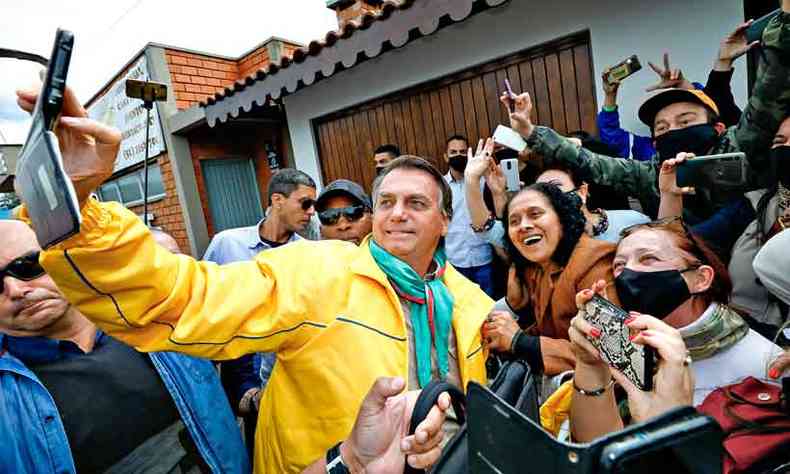 Bolsonaro esteve no Rio Grande do Sul, onde adotou discurso moderado em defesa do Trs Poderes
