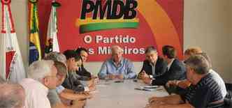  O encontro entre o presidente estadual do PSDB, Marcus Pestana, e a cpula do PMDB em Minas ocorreu nesta segunda-feira na sede peemedebista, na Regio Centro-Sul da capital(foto: Cristina Horta/EM/D.A Press)