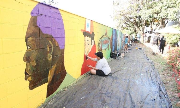Painel na Esta��o Barreiro