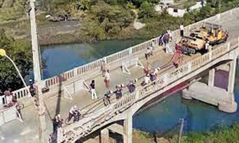 Corpo foi avistado boiando nas proximidades da Ponte do Porto Velho