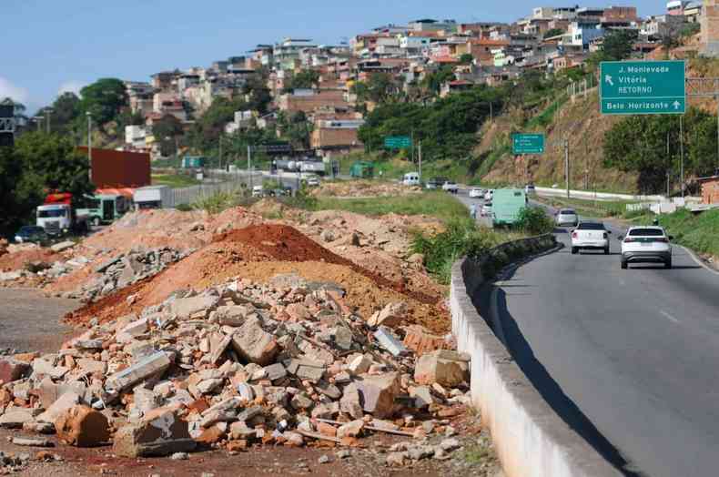 Bota fora irregular em Belo Horizonte