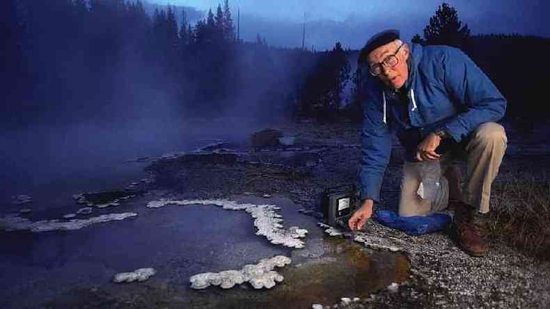 Thomas Brock descobriu em fontes termais de Yellowstone a bactria que foi fundamental para testes PCR em laboratrios
