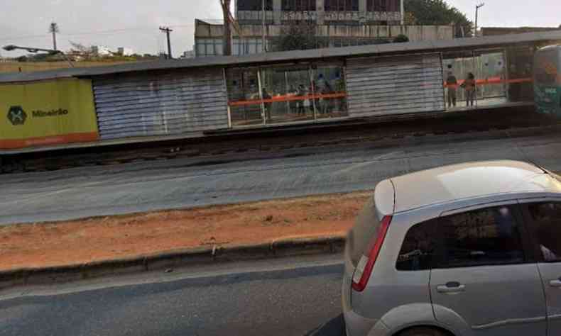 Acidente aconteceu na Avenida Presidente Antnio Carlos, na estao Mineiro(foto: Google Street View/ Reproduo)
