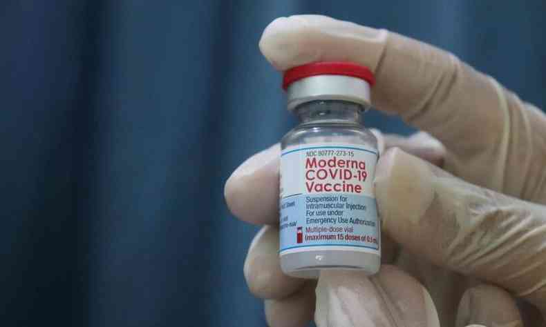 frasco de vacina contra Covid da Moderna