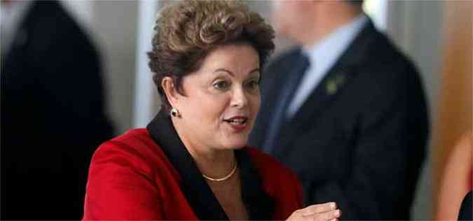 A presidente Dilma Rousseff disse que no sabe se vai processar o Banco Santander, responsvel pelo comunicado (foto: REUTERS/Sergio Moraes )