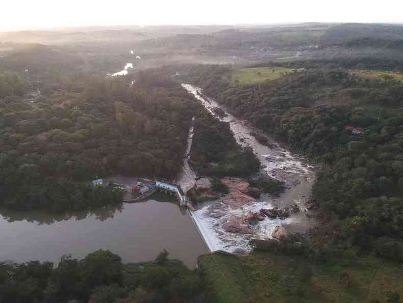 Vista do Rio Par feita por drones