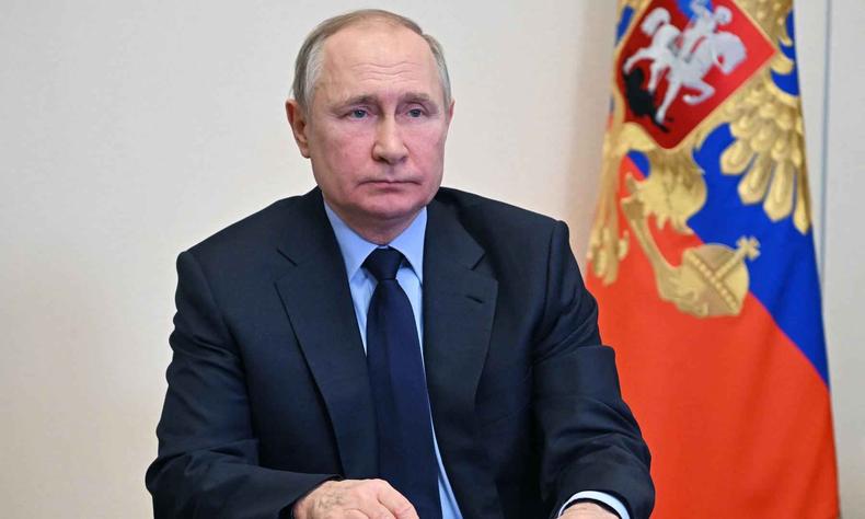 O incidente ocorreu poucas horas antes de uma conversa por telefone entre os presidentes Vladimir Putin e Joe Biden(foto: Alexey NIKOLSKY / Sputnik / AFP ) Vladimir Putin
