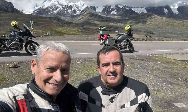 Marcelo Gayo e Csar Eduardo Dias Costa nos Andes peruanos