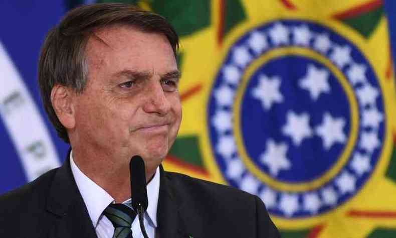 Contas falsas no Facebook eram operadas por quem tinha acesso a casa de Bolsonaro e ao Planalto(foto: Evaristo S/AFP)
