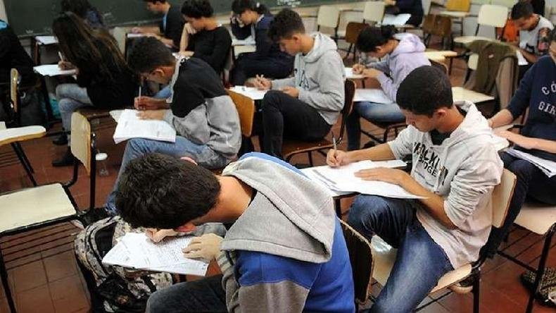 Taxas de abandono haviam sido reduzidas na última década, mas problema é ainda crônico no Brasil(foto: Gabriel Jabur/Ag Brasilia) Taxas de abandono haviam sido reduzidas na última década, mas problema é ainda crônico no Brasil(foto: Gabriel Jabur/Ag Brasilia)