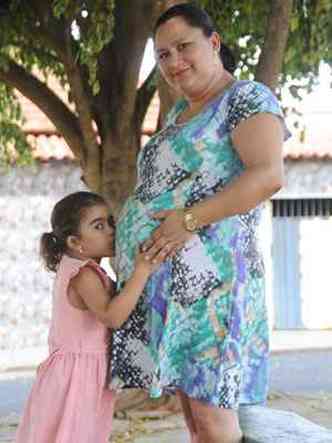 Maria Isabel e as duas graas alcanadas: a filha Sofia e a segunda gravidez (foto: Beto Novaes/EM/D.A Press)