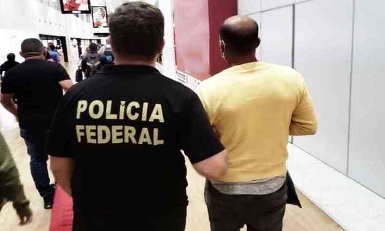 Homem, de 39 anos, foi preso na cidade do Porto, em Portugal(foto: Polcia Federal/Divulgao)