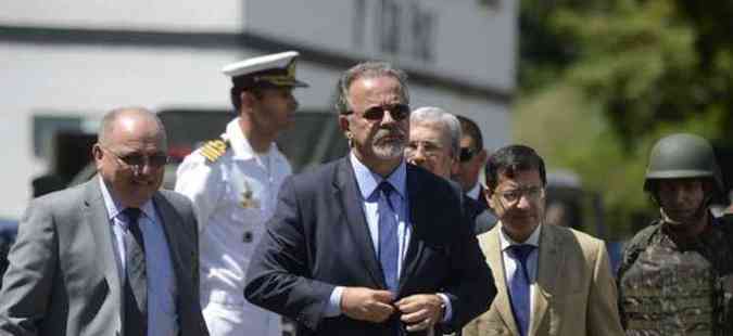 Ministro da Defesa, Raul Jungmann, chega no Esprito Santo e se reune com governador em exerccio(foto: Tnia Rego / Agncia Brasil)