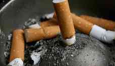 Efeitos da solido se comparam a males do cigarro, diz autoridade de sade dos EUA