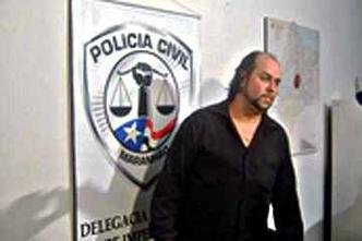 Policiais civis prenderam o paulista Leandro Roberto Carnicer Morais, de 34 anos, que tambm  acusado de quatro crimes(foto: Reproduo/ O Imparcial)
