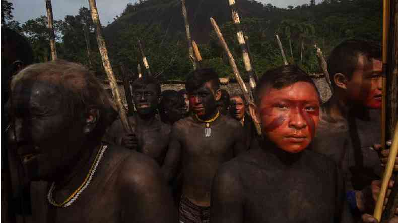 Com rea equivalente  de Portugal, Terra Indgena Yanomami ocupa partes dos Estados de Amazonas e Roraima e fica na fronteira do Brasil com a Venezuela(foto: Victor Moriyama / ISA)